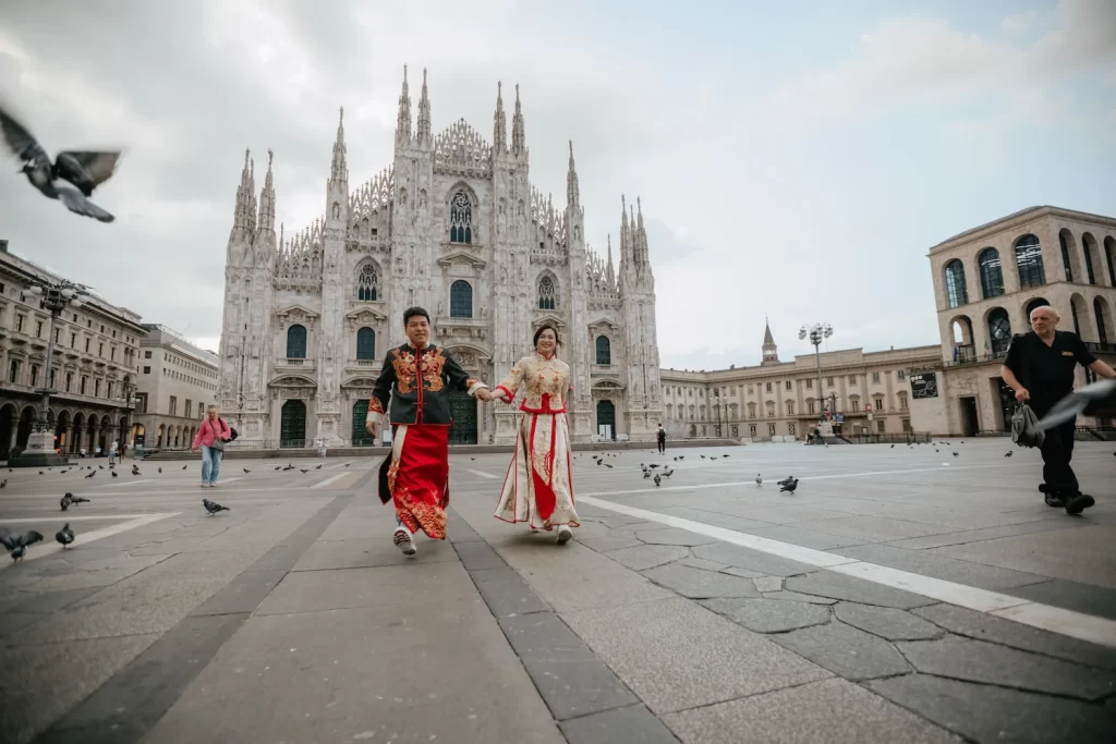 honeymoon photographer in Milan