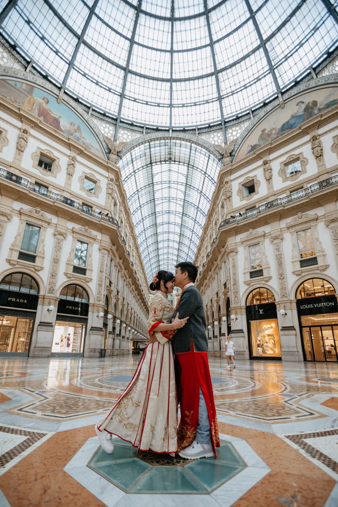 Romantic video shoot during Milan honeymoon