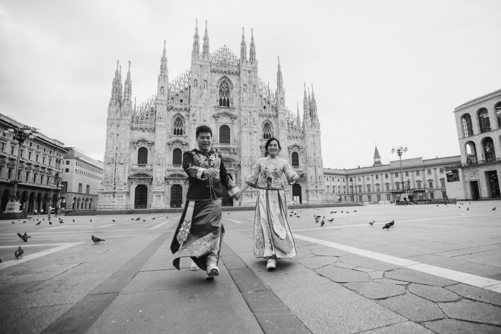 honeymoon photographer in Milan