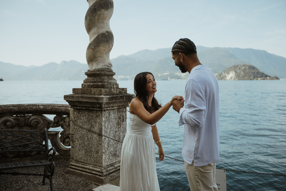 Romantic proposal shoot on Lake Como with videographer