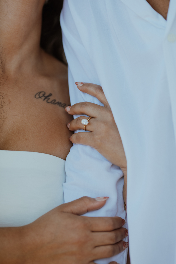 Romantic wedding portraits in Tuscany’s rolling hills at sunset