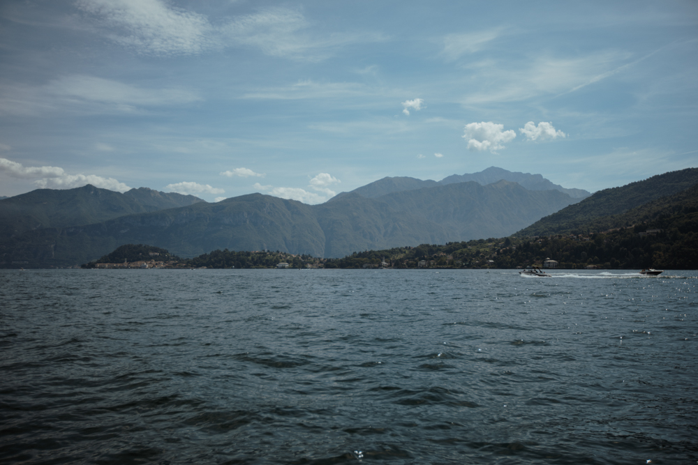 Lake Como engagement proposal by professional photographer