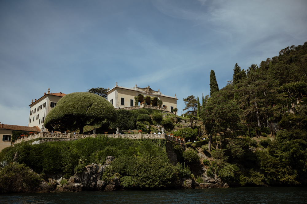 Lake Como engagement proposal by professional photographer