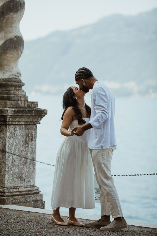 Lake Como engagement proposal by professional photographer