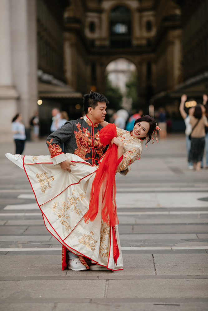 honeymoon photographer in Milan