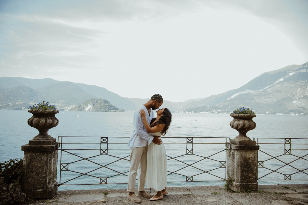 Lake Como engagement proposal by professional photographer