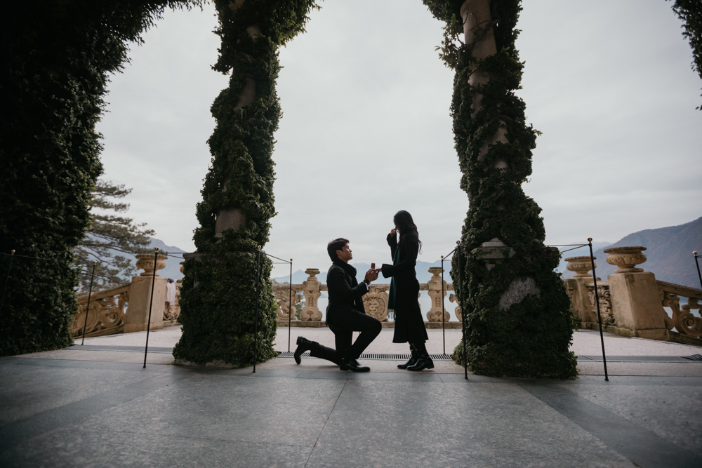 Lake Como proposal captured by professional photographer