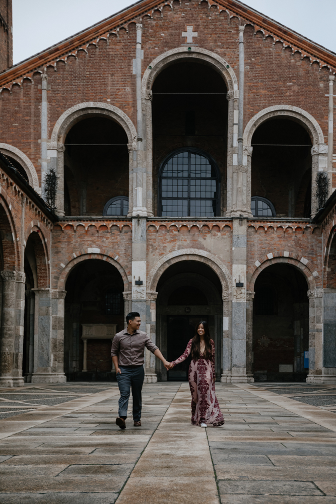 honeymoon couple photos Italy