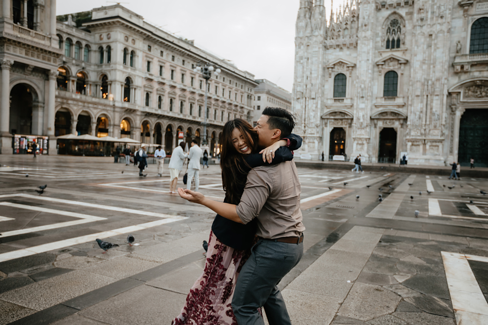 romantic engagement photos in Milan